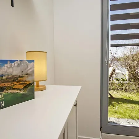 Apartment Buskam Mit Terrasse Und Garten Goehren (Ruegen)