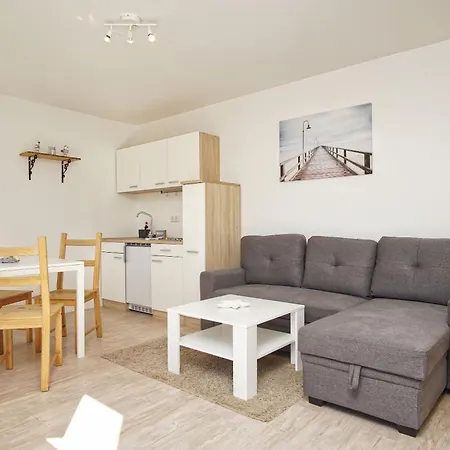 Buskam Mit Terrasse Und Garten Apartment Goehren (Ruegen)